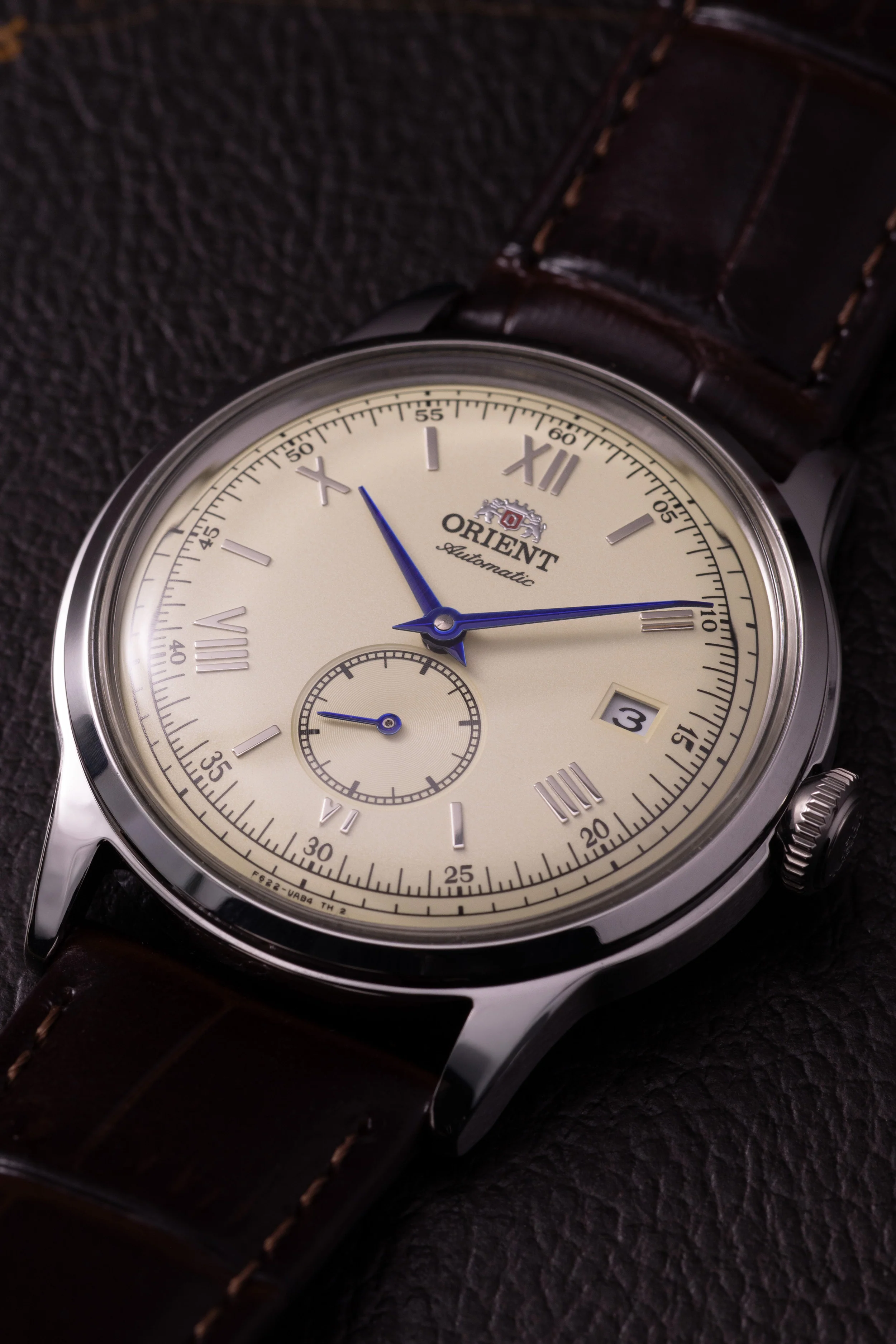 Orient Bambino Version 2 Small Seconds - Image 3