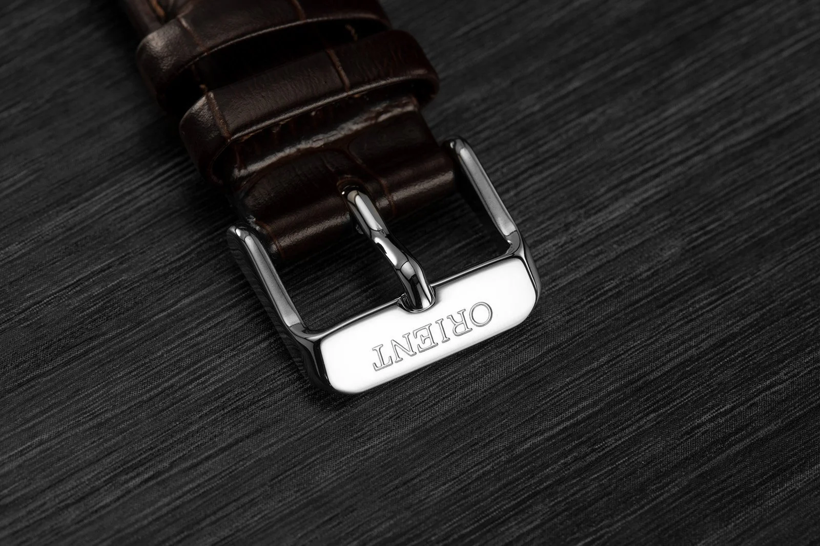 Orient Bambino Small Seconds / Open Heart / Version 5 Strap (21 mm) - Image 2